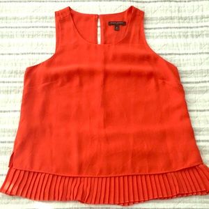 Two layer sleeveless blouse